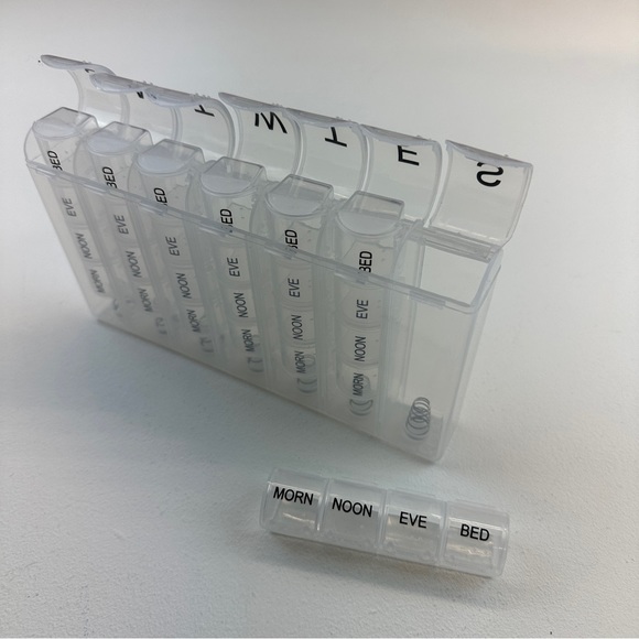 Medication Organizer with 4 daily times Pop-Up Weekly Pill Medicine - Picture 2 of 7